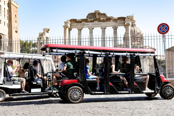 roman-forum-golf-cart-tour-1